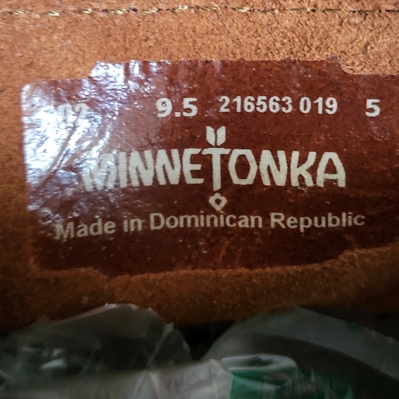 Minnetonka Leather Moccasins - Picture 3 of 5